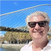 Profesor de aviación y de cultura general con amplios conocimientos y cultura general en Historia, Geopolítica, Arte, ...